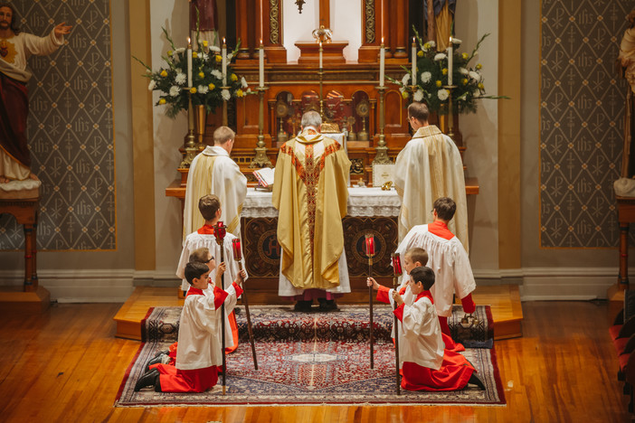 Mass Altar